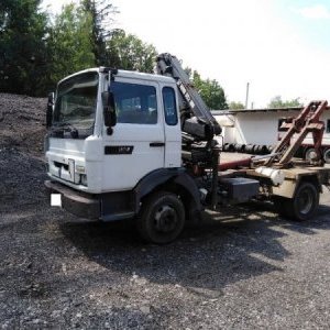 foto 10t Renault hák kontejner + HR Hiab