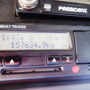 foto 35.8t Renault 6x4 hák+HR 36tm/17m kontejnerka s jeřábem