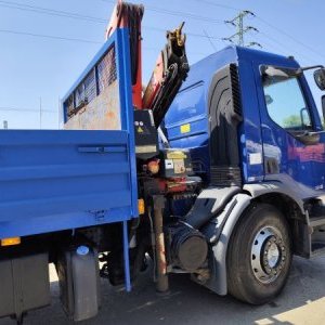 foto 19t Renault 9+2m! valník+HR Fassi