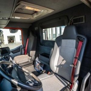 foto 6x4 Eur6 Renault 6.5m valník + HIAB 16tm