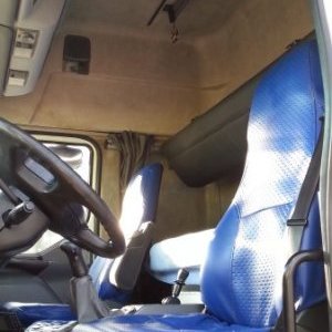 foto 6x2 podvozek měchy retarder spaní Renault Premium 370.26