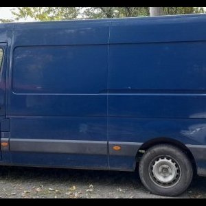 foto 3.5t dílna Renault Master s vybavením