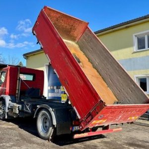 foto 18t sklápěč Renault Premium 4x2